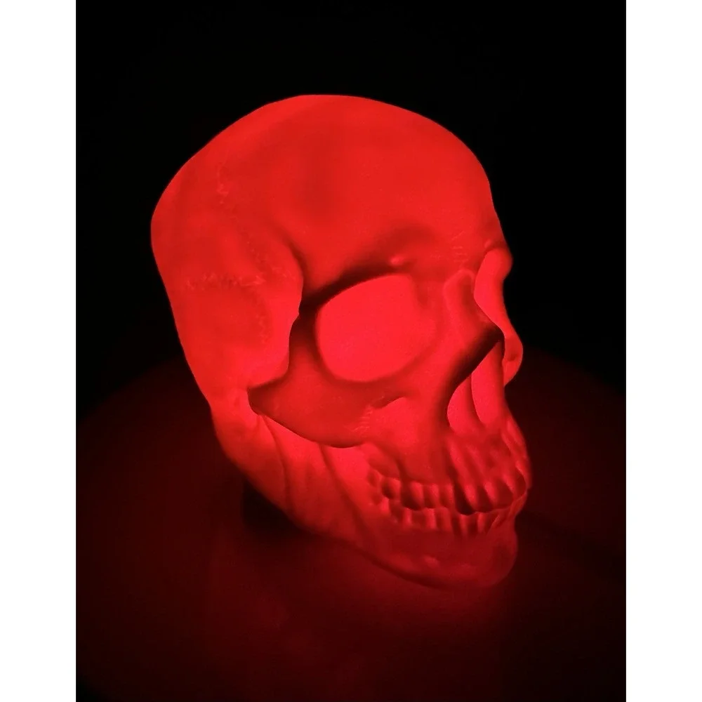 Mahli Spooky Skull Aroma Diffuser -7 Cycling Light Colors with Cinnamon Oil-NIB‎